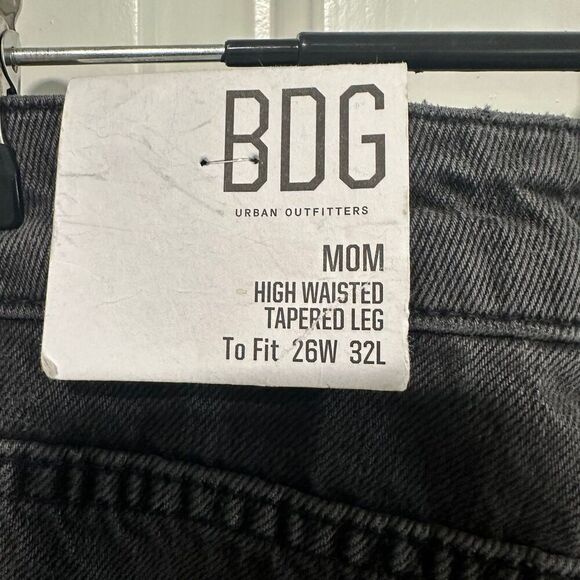 🩷3/$15🩷 BDG Urban Outftters Mom High Waivht Tapered Leg Denim Jeans, 26 - Picture 7 of 7